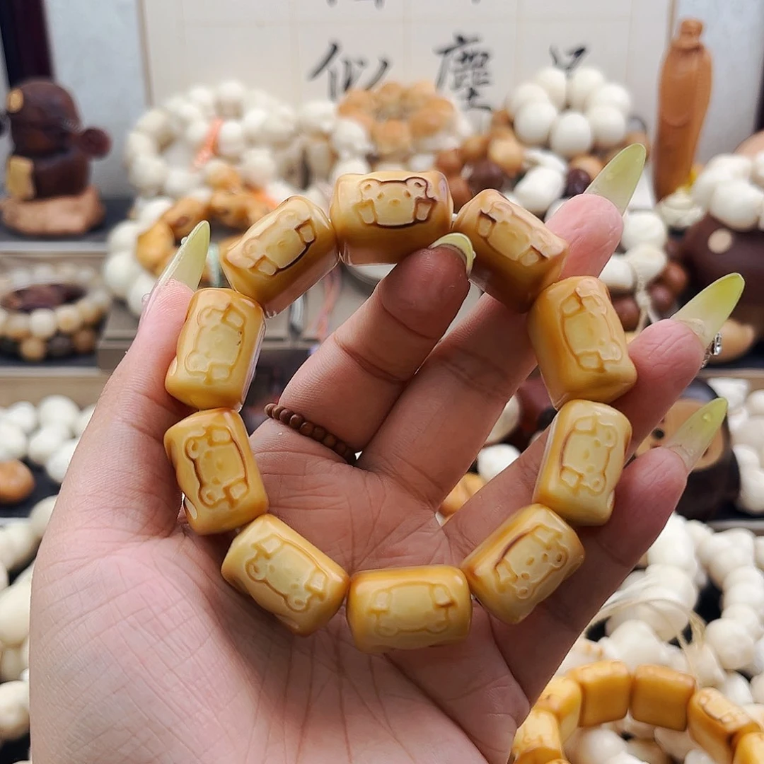 聿***菩提根/象牙果吊坠