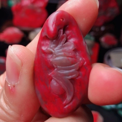 昌化鸡血石昌化鸡血石挂件