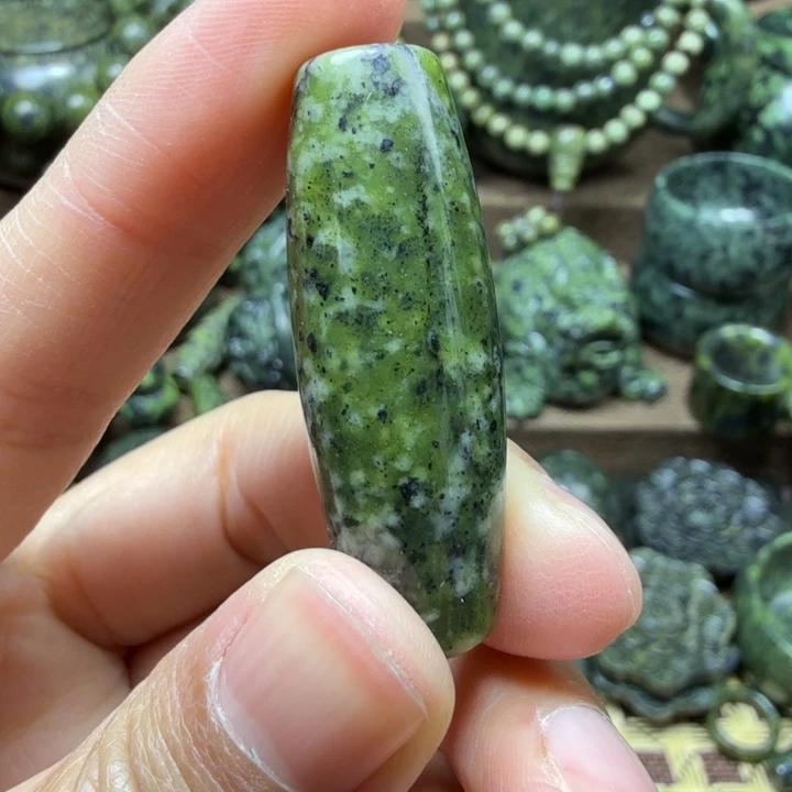 蛇纹石玉未镶嵌药王石能量养生产品