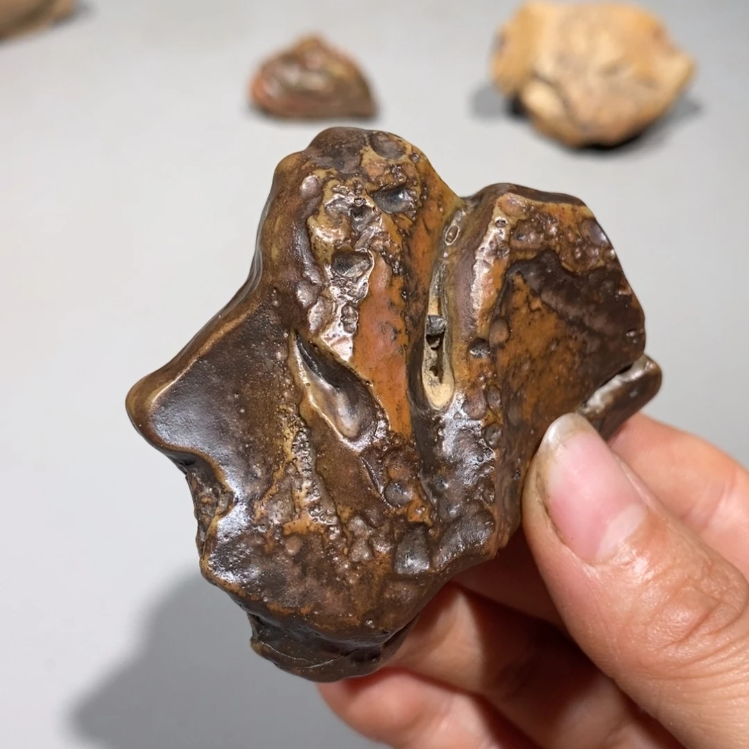 岁***好玛瑙/玉髓车挂合金5