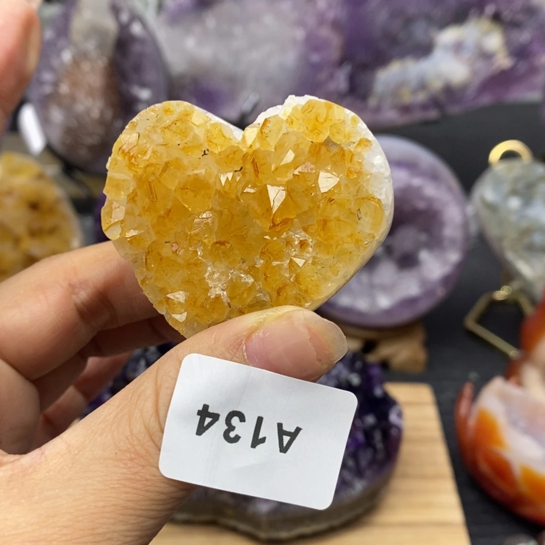 未镶嵌大型摆件（非配饰）水晶