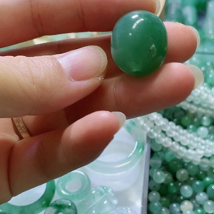 石英质玉非洲翠合金八**爷直径19.4×17