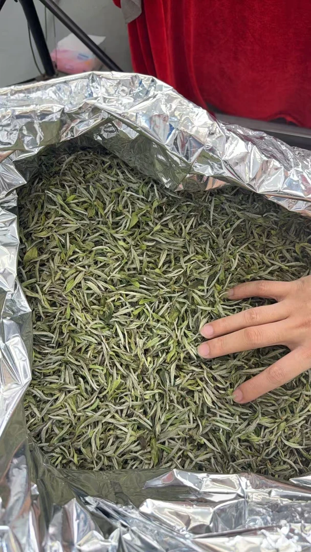【爆款推荐】2025年特级白牡丹 散茶 白茶