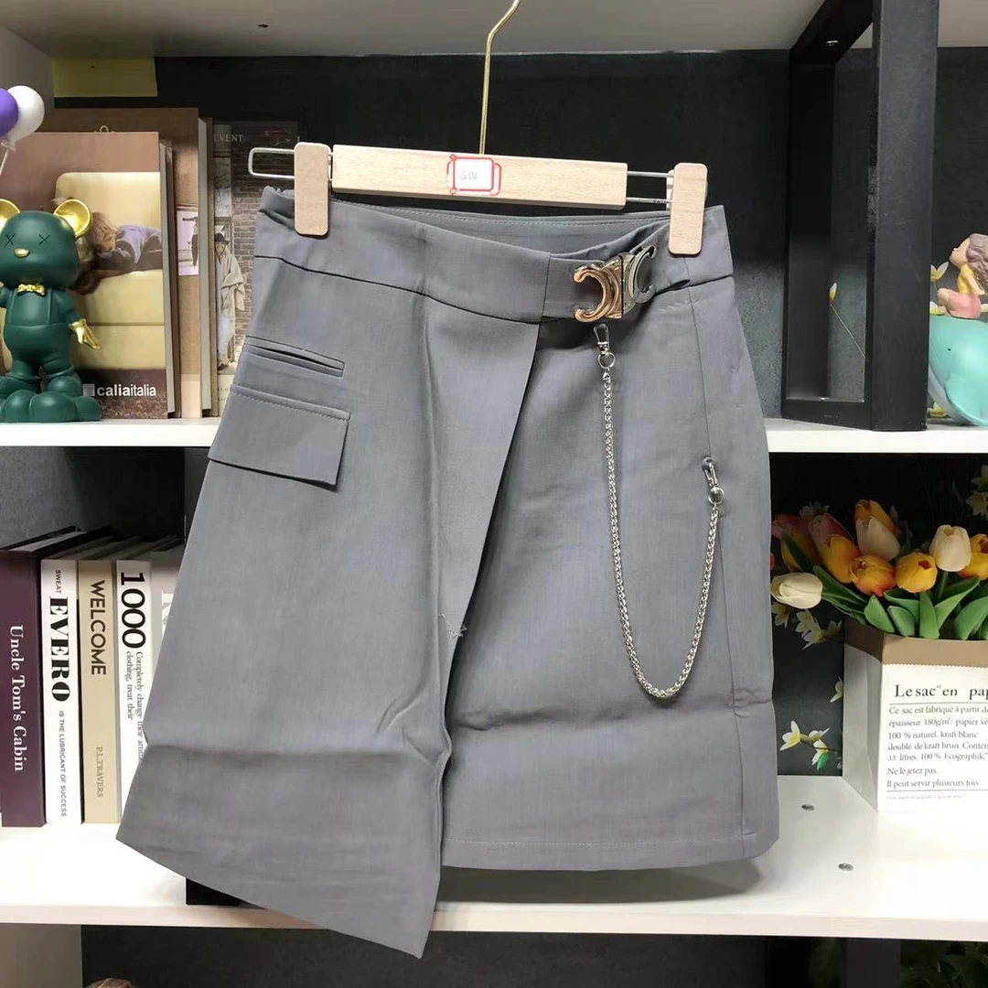 G21776时尚浅灰色链条设计侧口袋个性短裤