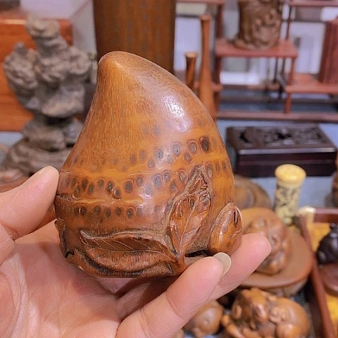 贡木孔**屏华彩木作摆件