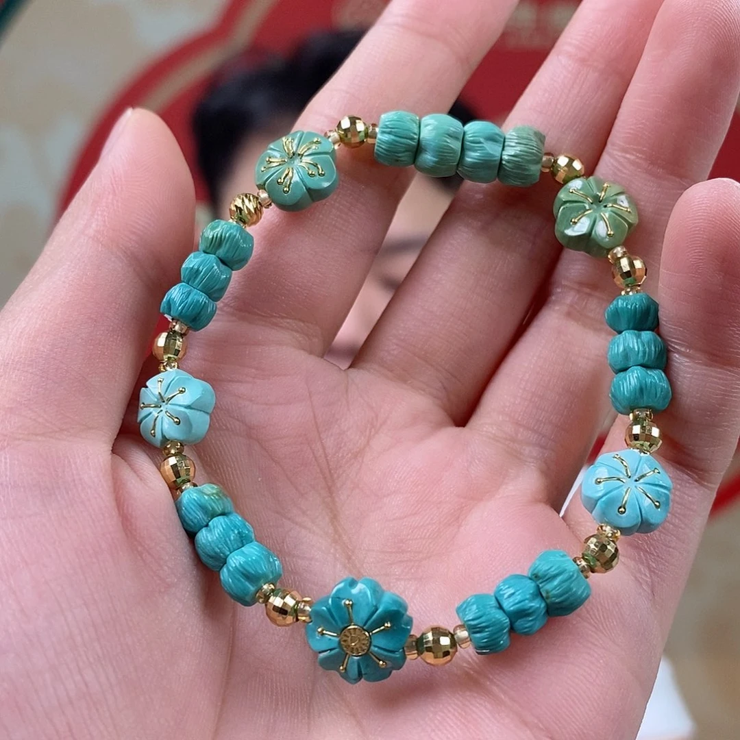 绿松石18K金镶嵌珠宝奇石