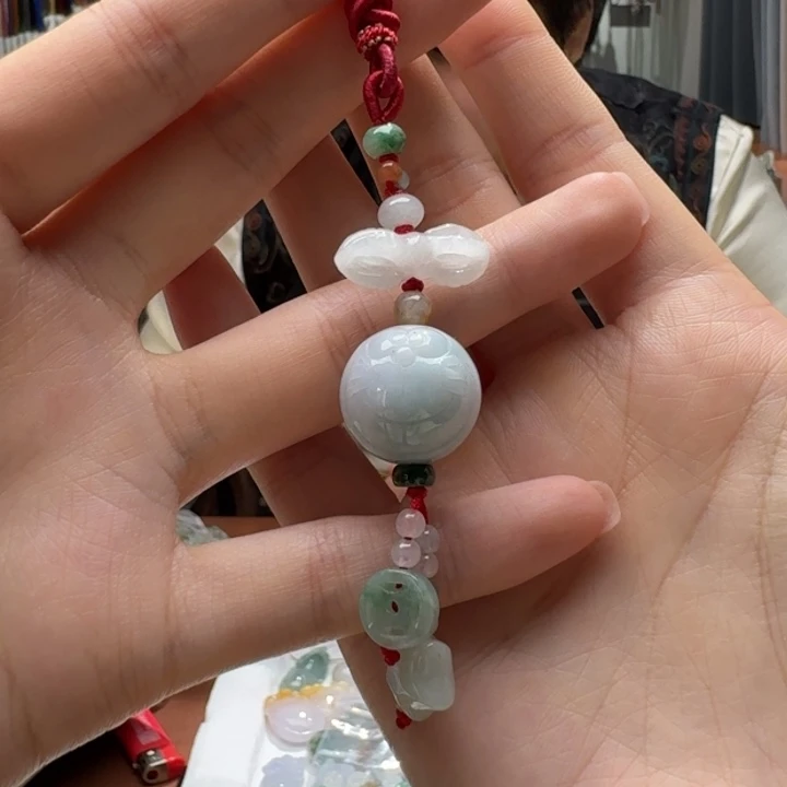 未镶嵌挂件翡翠福利1个，不包邮，拍一单邮费发货