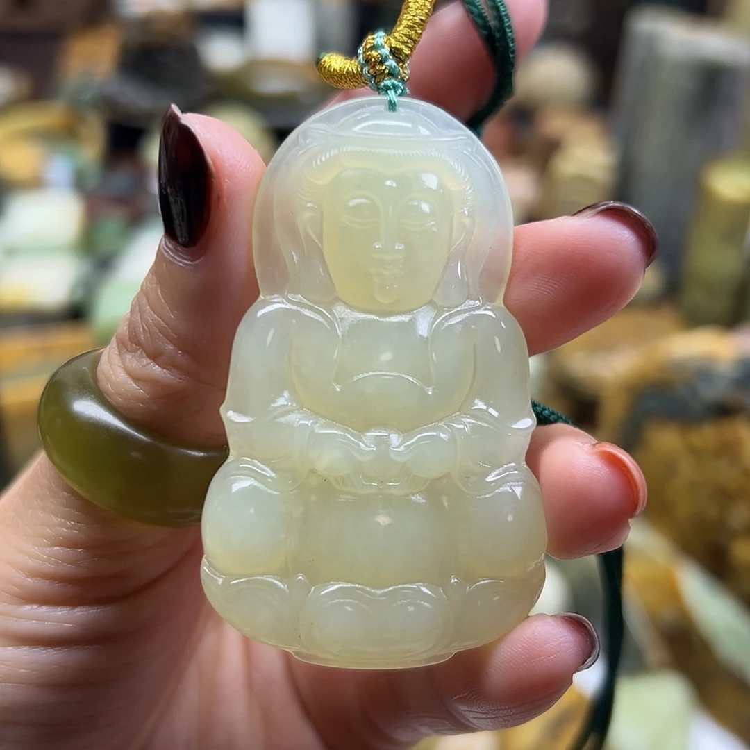 岫玉未镶嵌颈饰岫玉观音