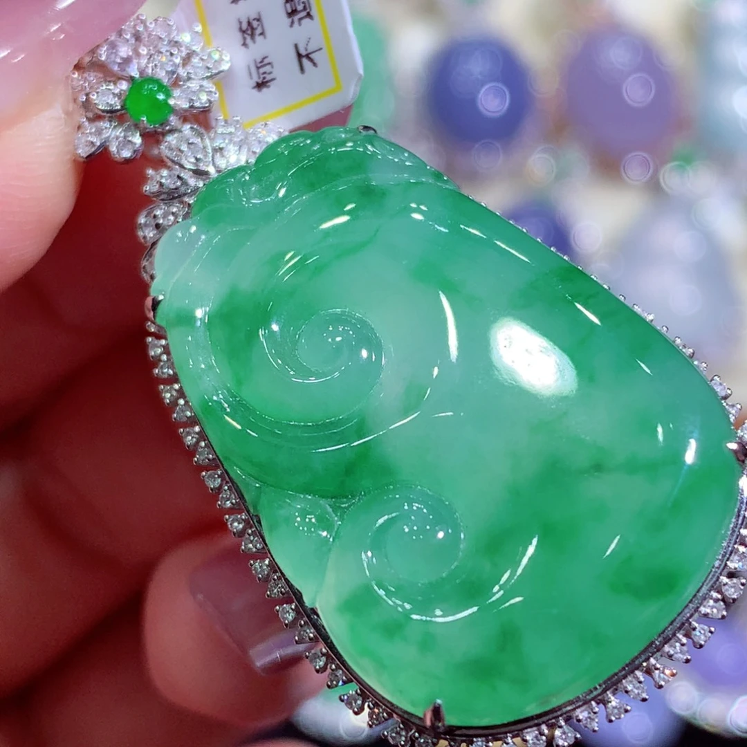 翡翠18K金镶嵌吊坠(不含链)