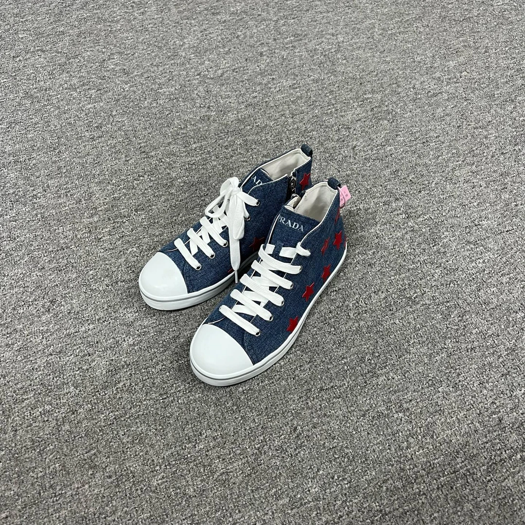 99新 AMIPARIS Prada 牛仔帆布鞋38码