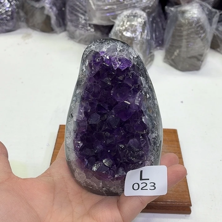 未镶嵌水晶摆件天然紫水晶