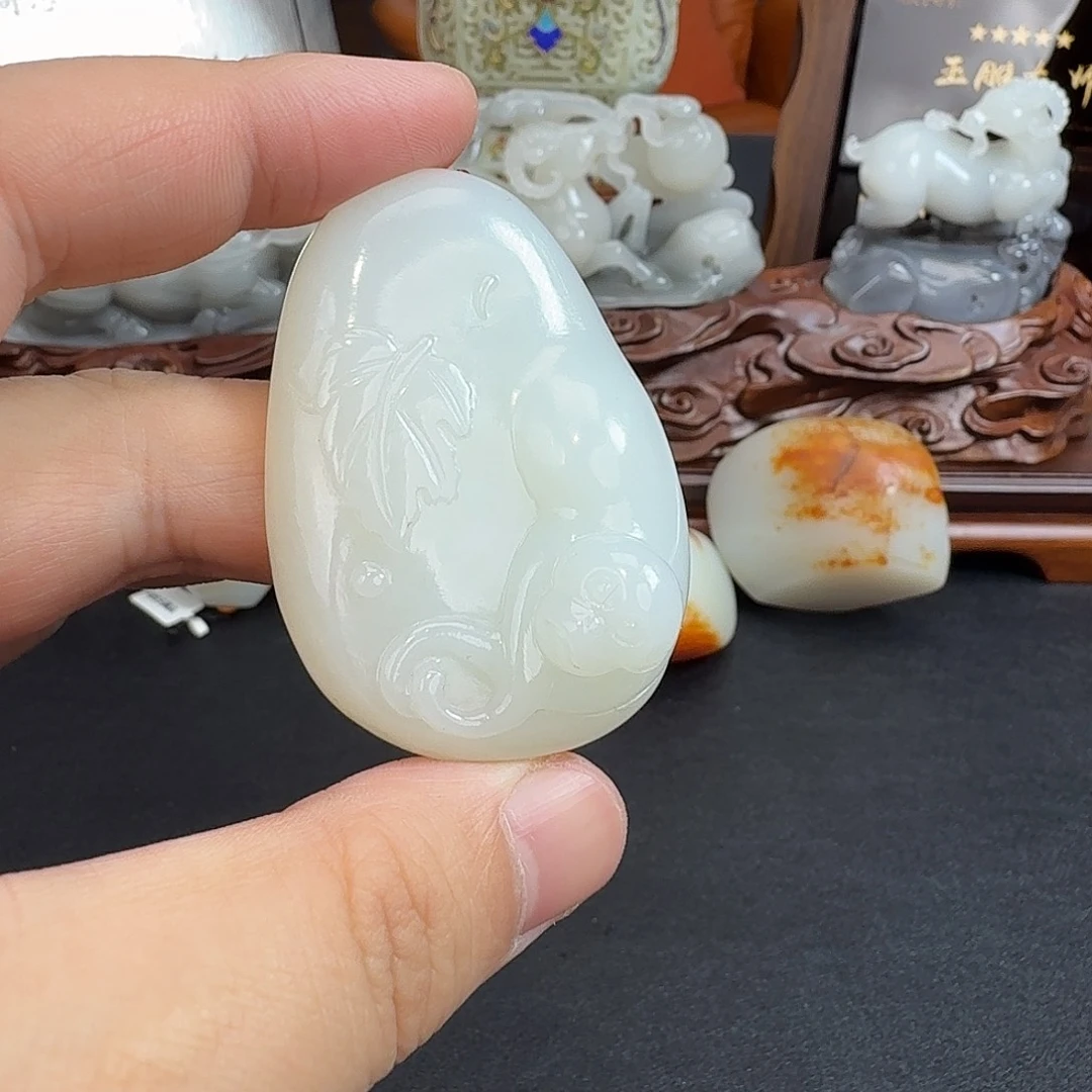 和田玉未镶嵌挂件