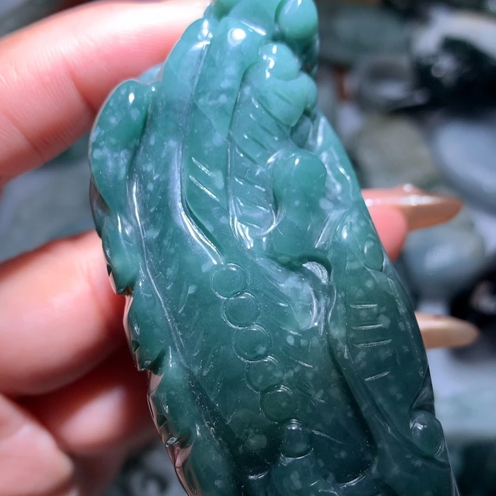 翡翠未镶嵌颈饰保真天然A货翡翠