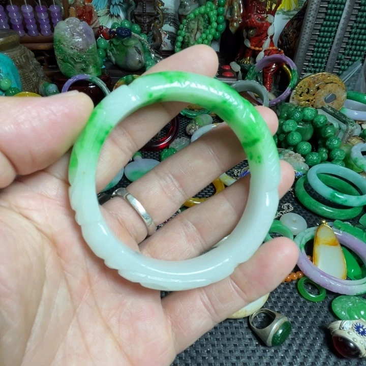 笑***看把件滴血莲花菩提
