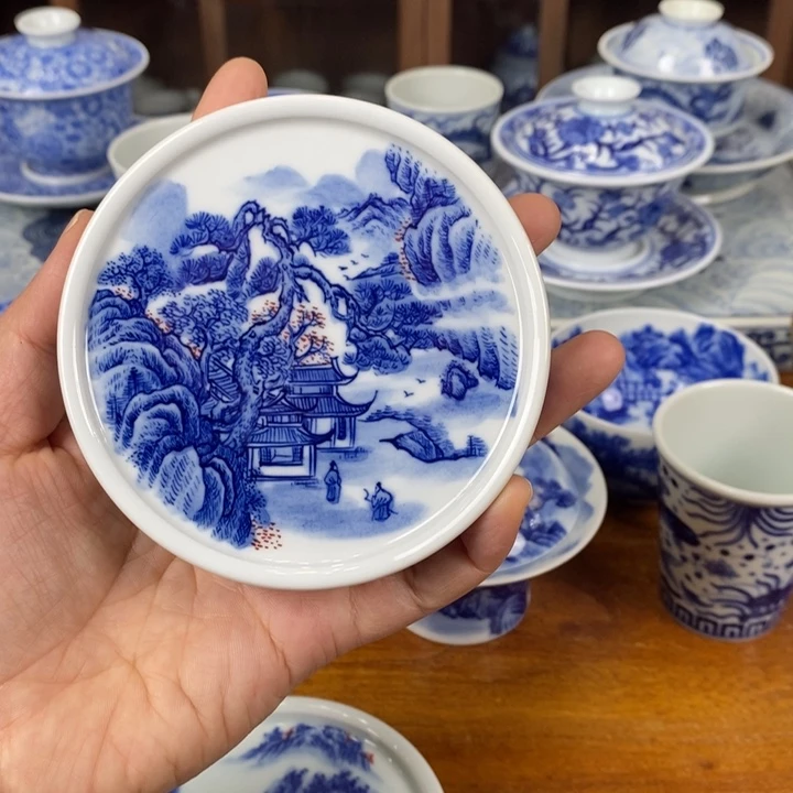 青花手绘山水盖置