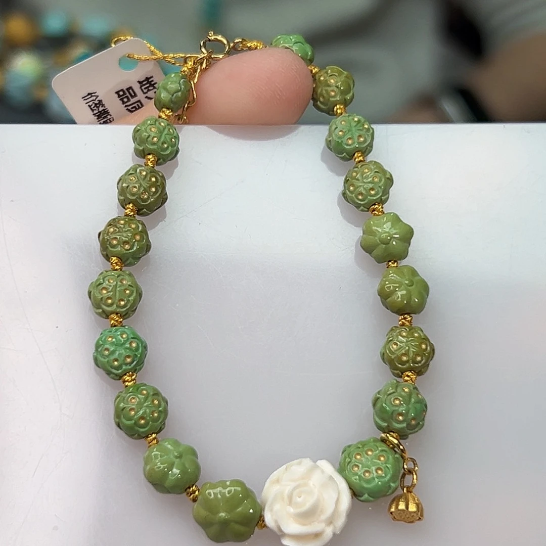 绿松石珠宝奇石18K金镶嵌