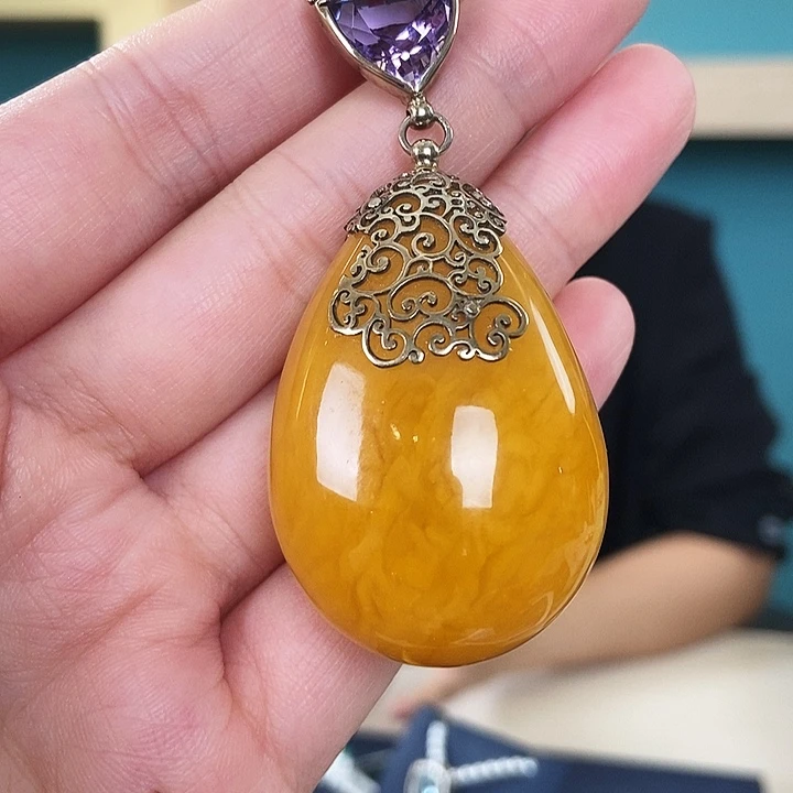 琥珀颈饰银S925镶嵌