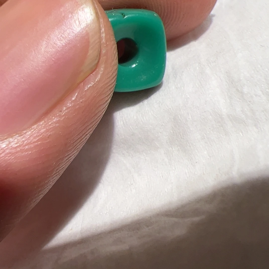 玻璃颈饰你在一起的