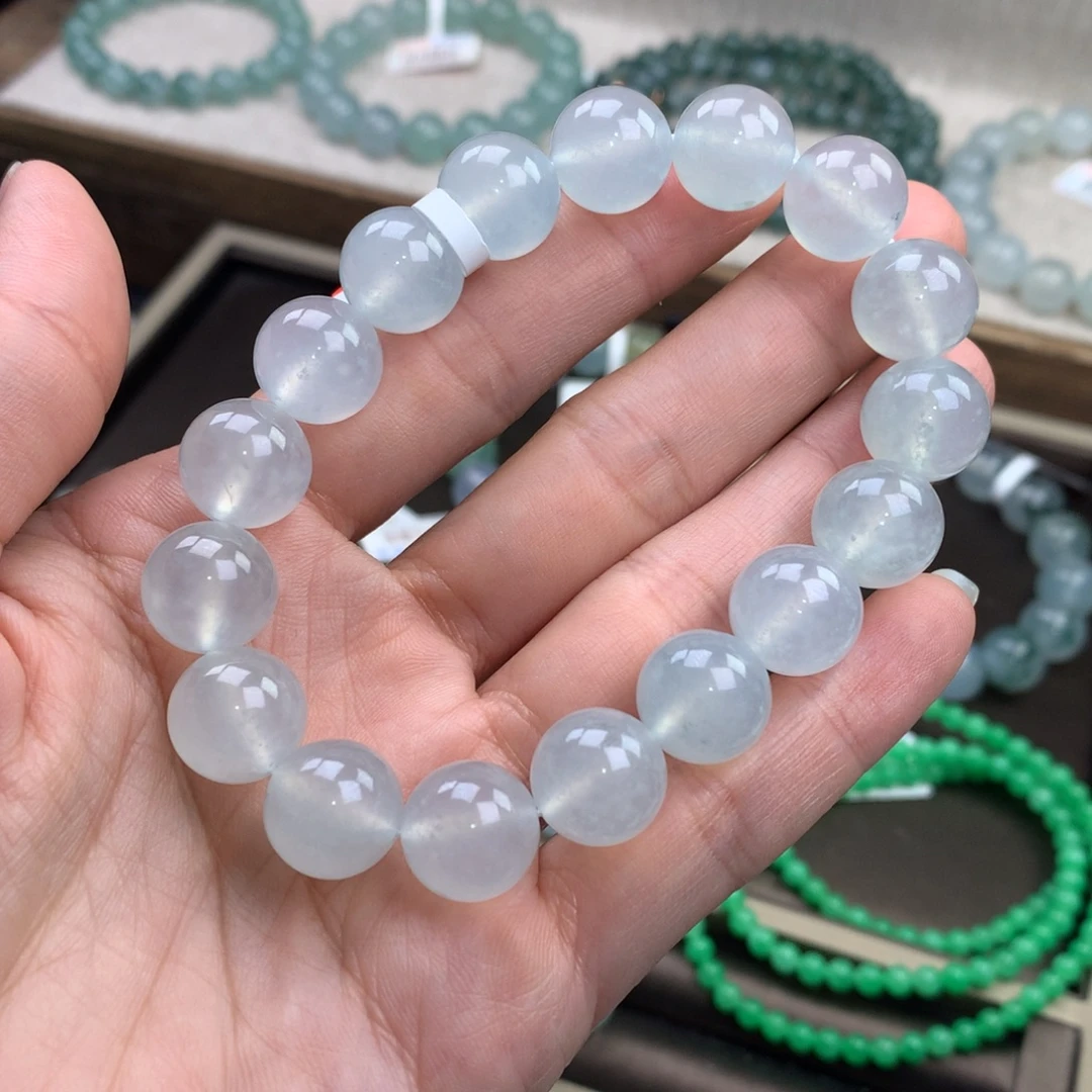 翡翠未镶嵌手链高冰，性价比，精品