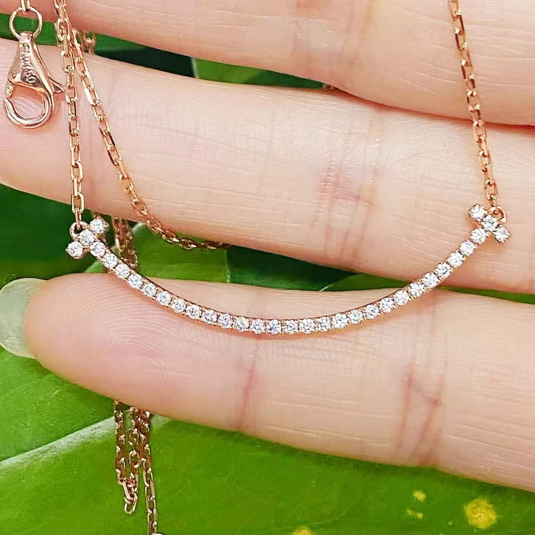 18K镶嵌天然钻石微笑套链