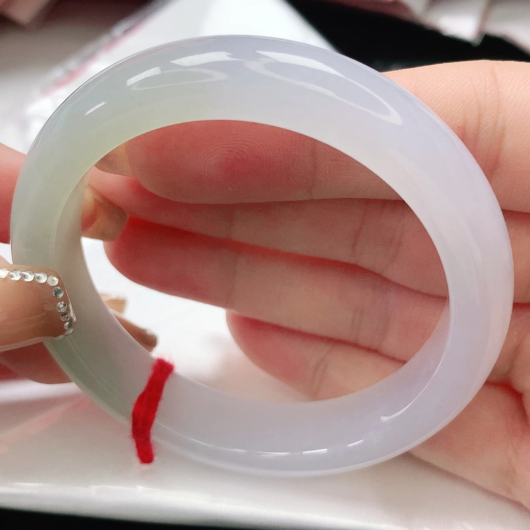 翡翠手镯未镶嵌缅甸天然A货翡翠