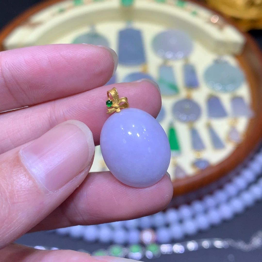 翡翠吊坠(不含链)18K金镶嵌