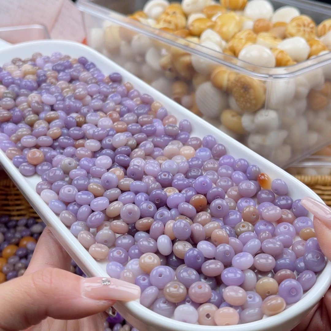 白玉菩提吊坠a9mm110颗+1颗牙牙果