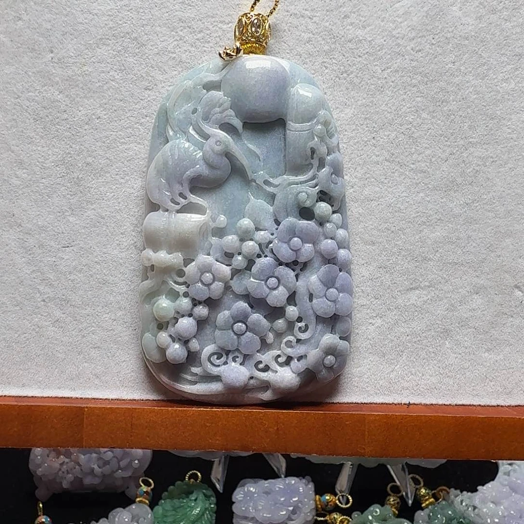 吊坠(赠链)未镶嵌翡翠