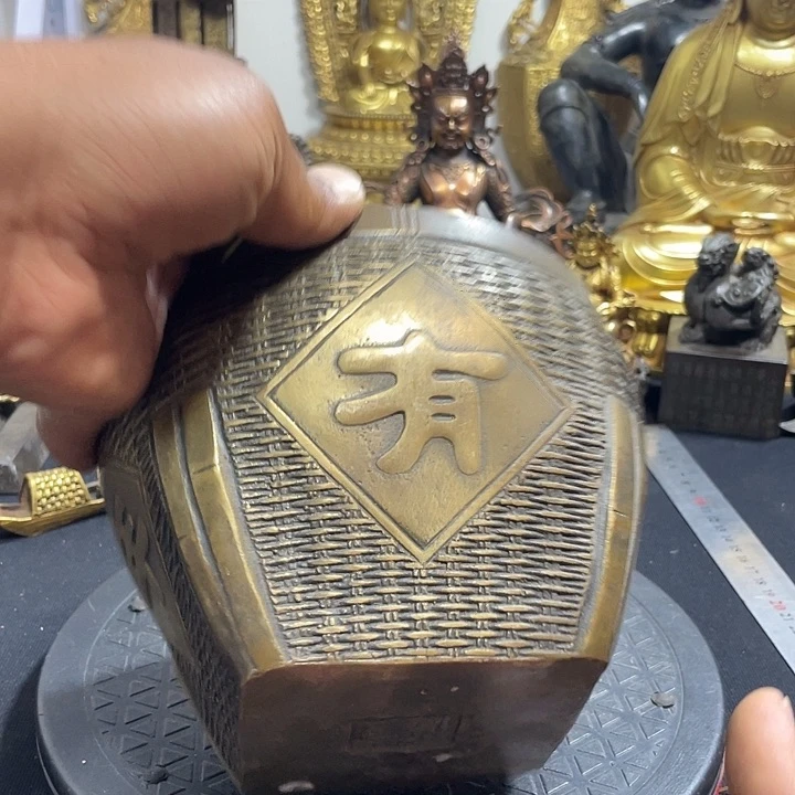 雷***行招米斗。                160