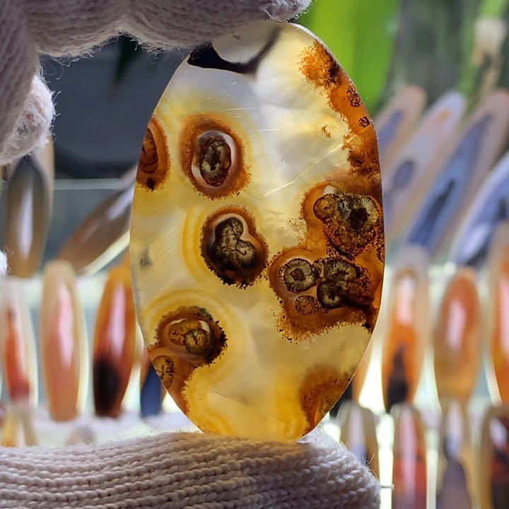 未镶嵌玛瑙/玉髓珠宝半成品128