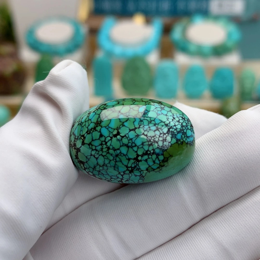 绿松石未镶嵌挂件