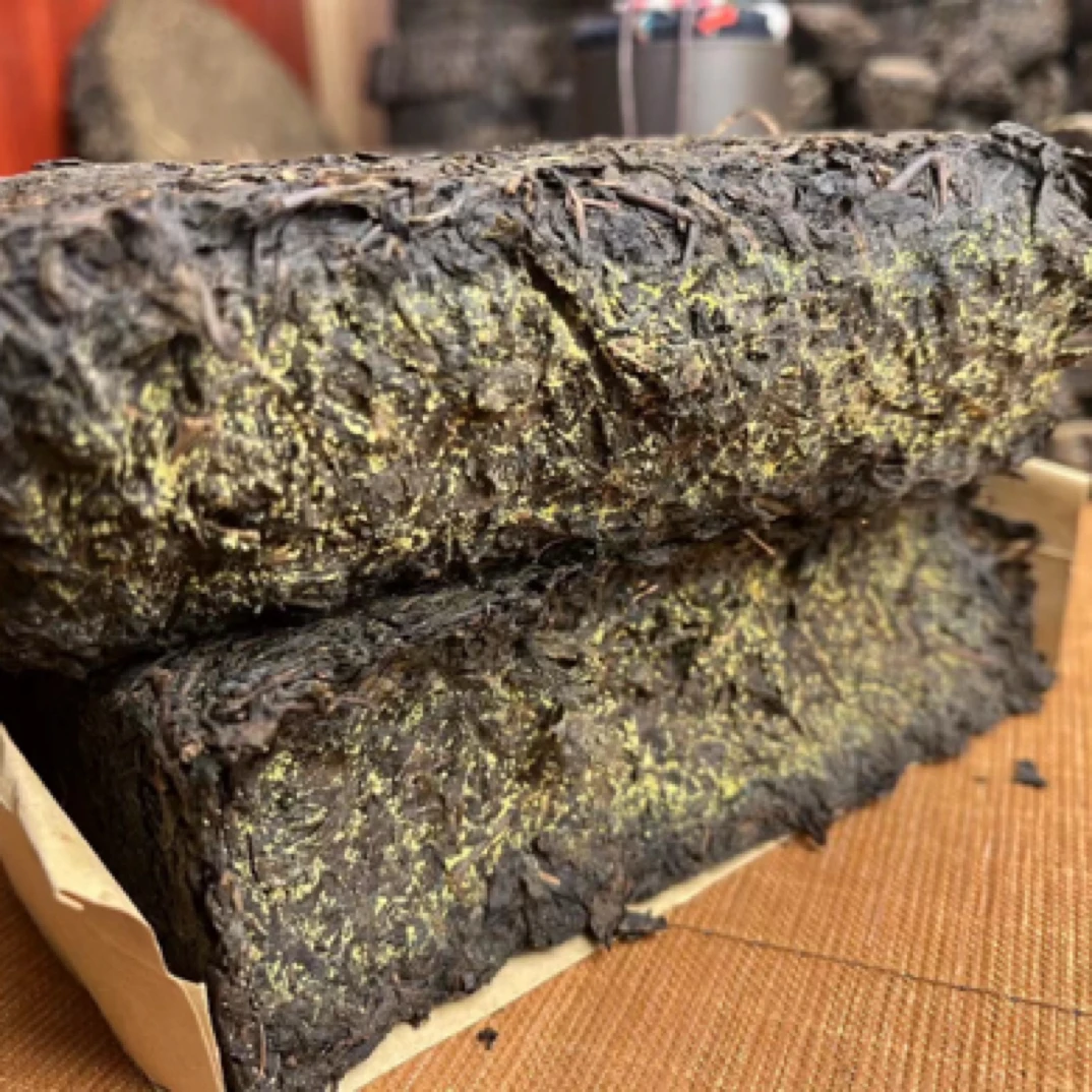 买2砖发3砖！天尖茯黑茶正品金花茯茶湖南安化黑茶1000g金花茶砖