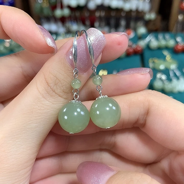 和田玉银S925镶嵌耳饰天然卡12mm左右冰晴水