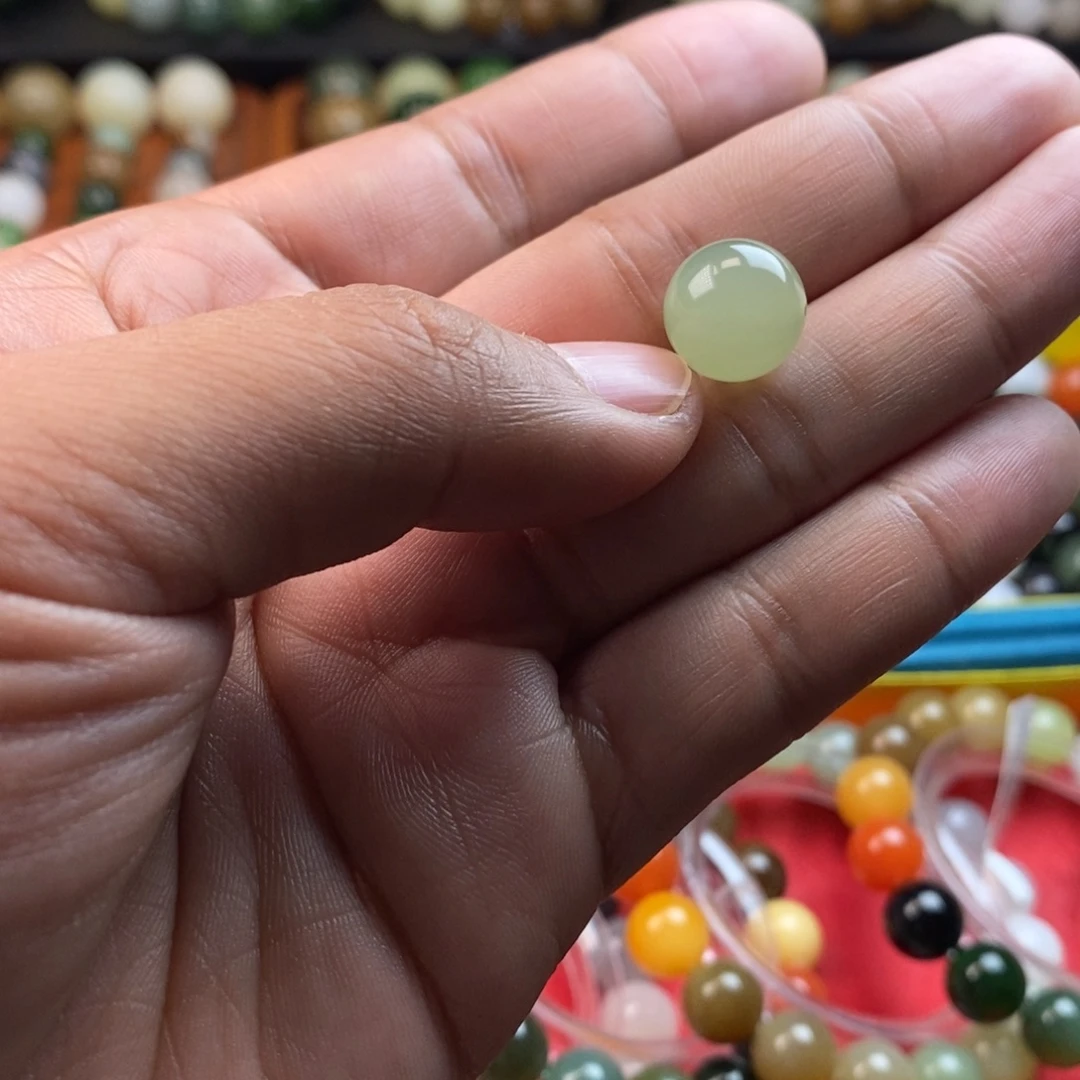 和田玉未镶嵌珠宝奇石卡12