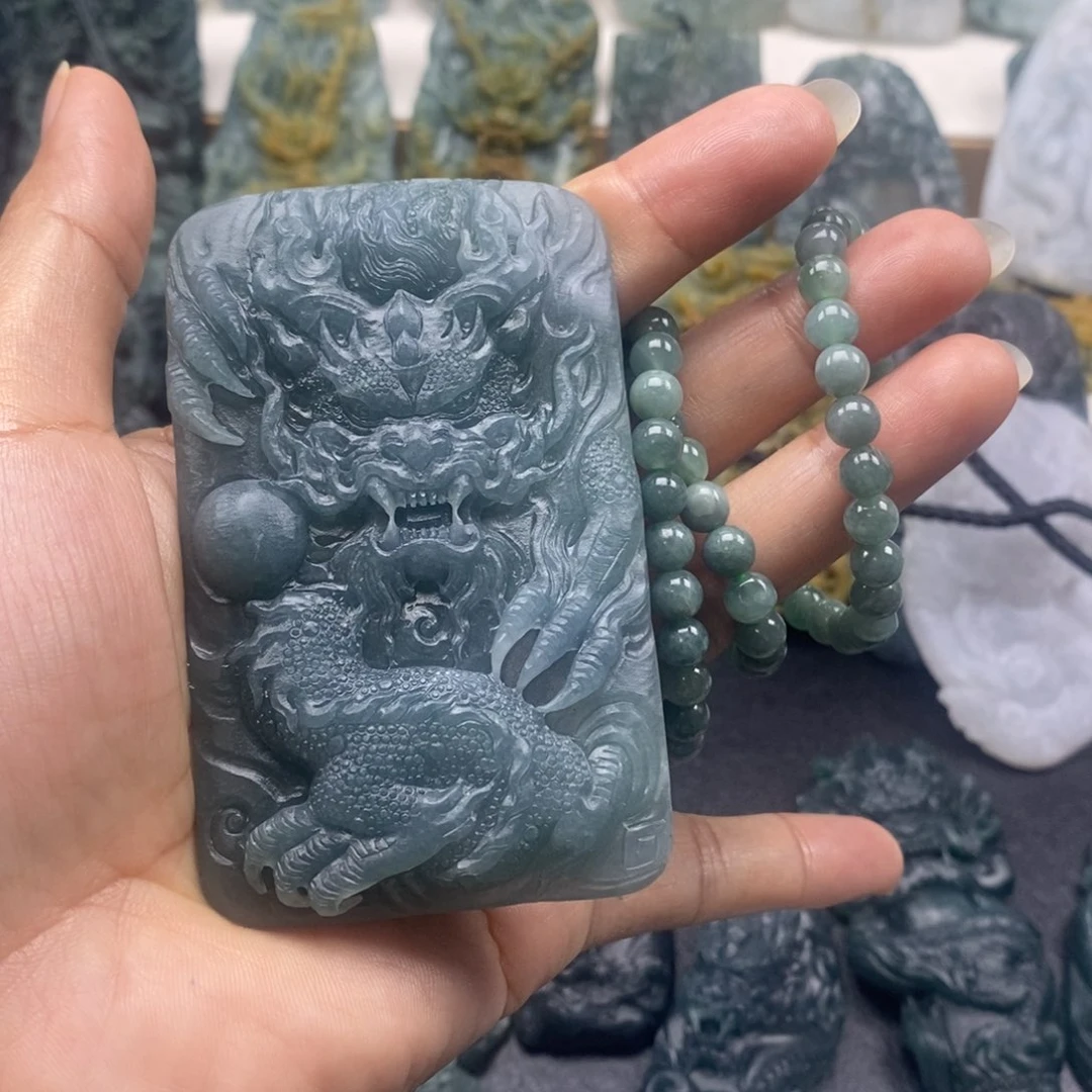 未镶嵌定制翡翠农****疼翡翠