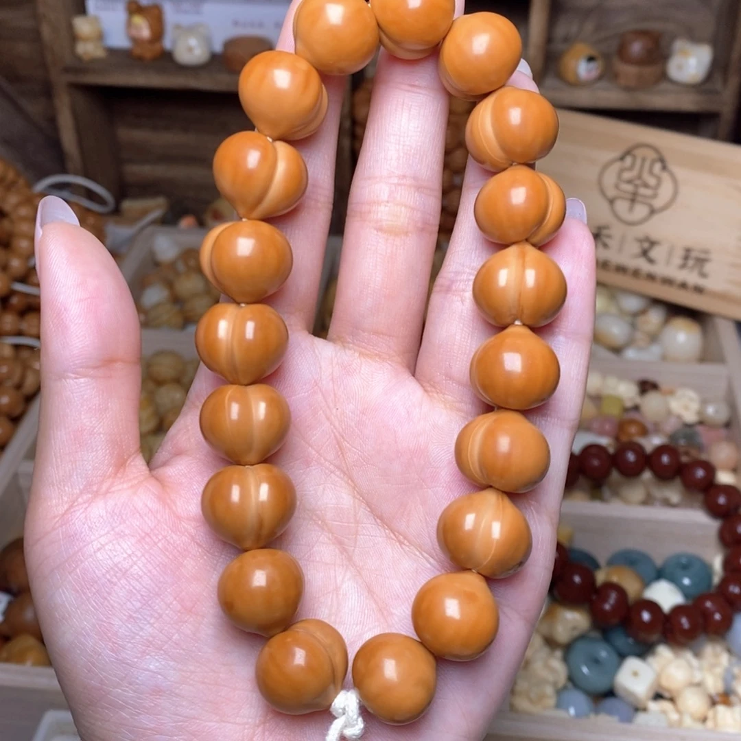 吊坠猴头核桃15柯基肥臀