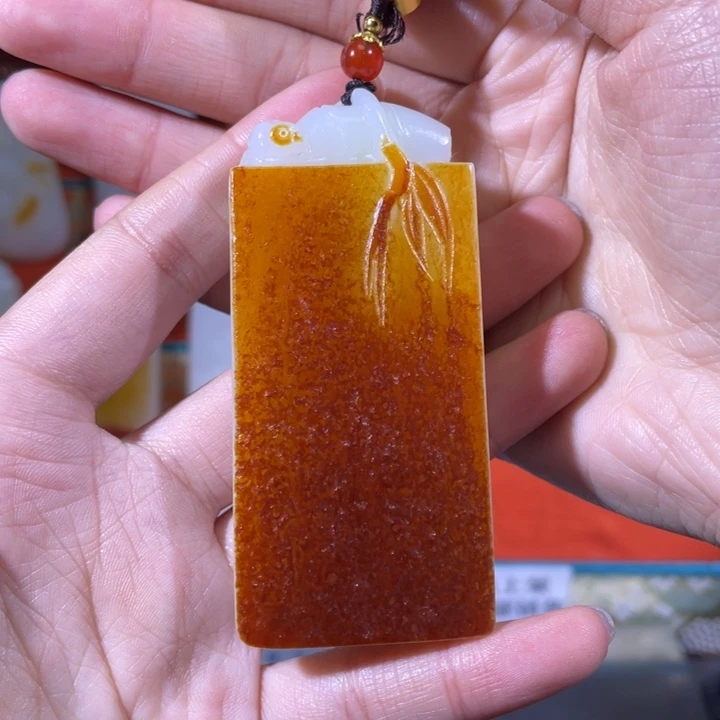 和田玉挂件未镶嵌鼎