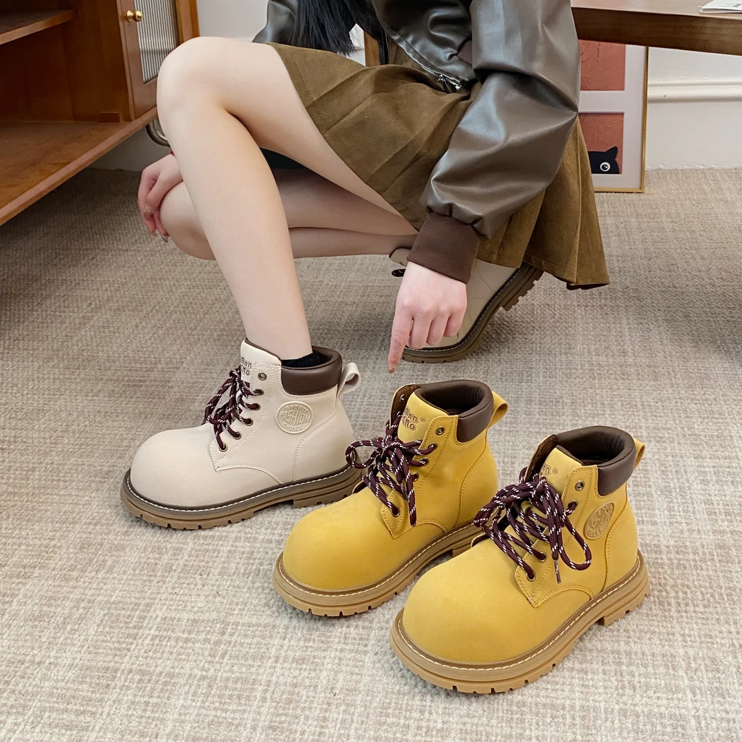 贾不假马丁靴女2025新款初秋厚底大黄靴圆头复古洋气西部牛仔短靴