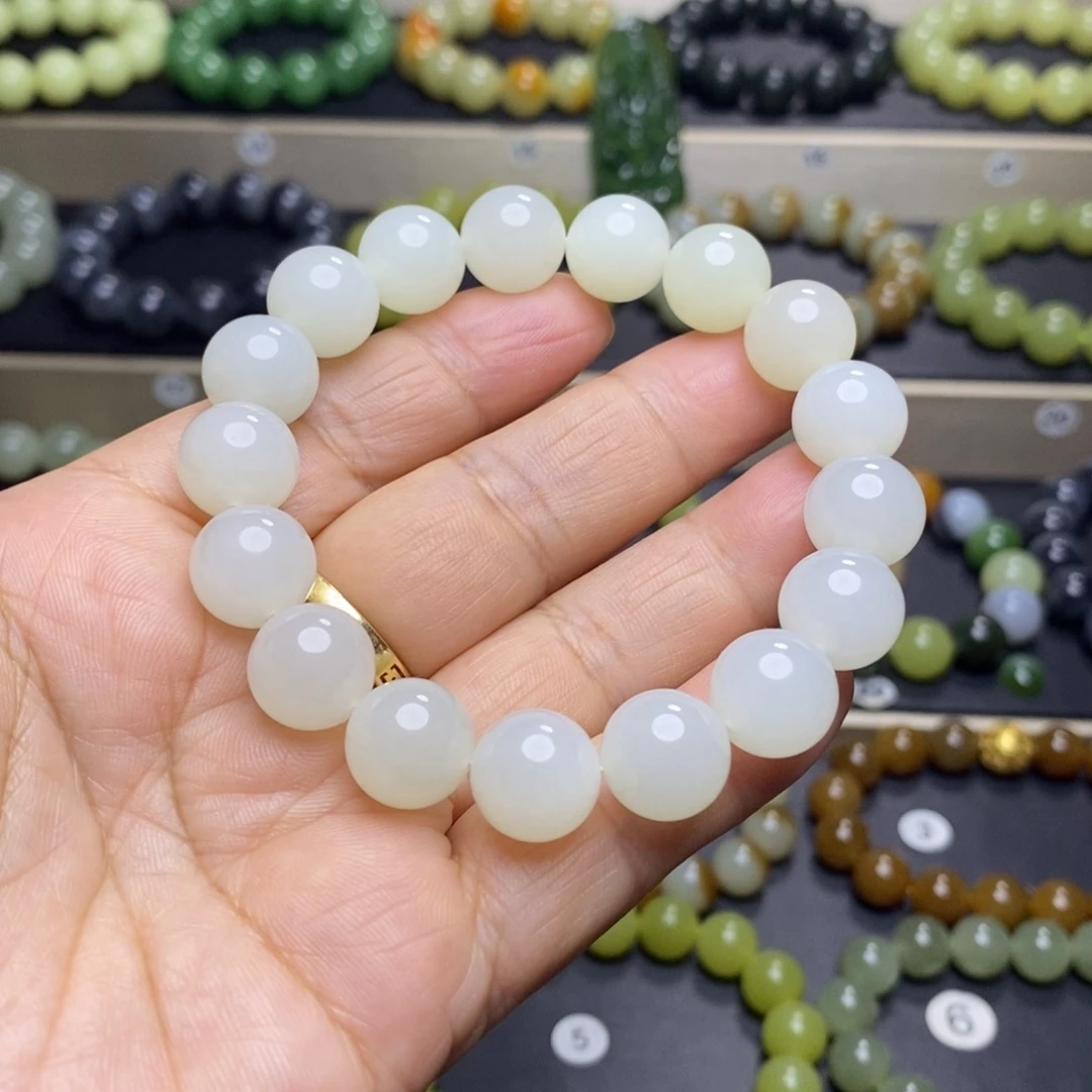 和田玉未镶嵌手串