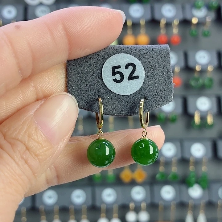 翡翠18K金镶嵌耳饰