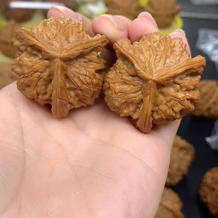 吊坠文玩核桃愿****o38三棱