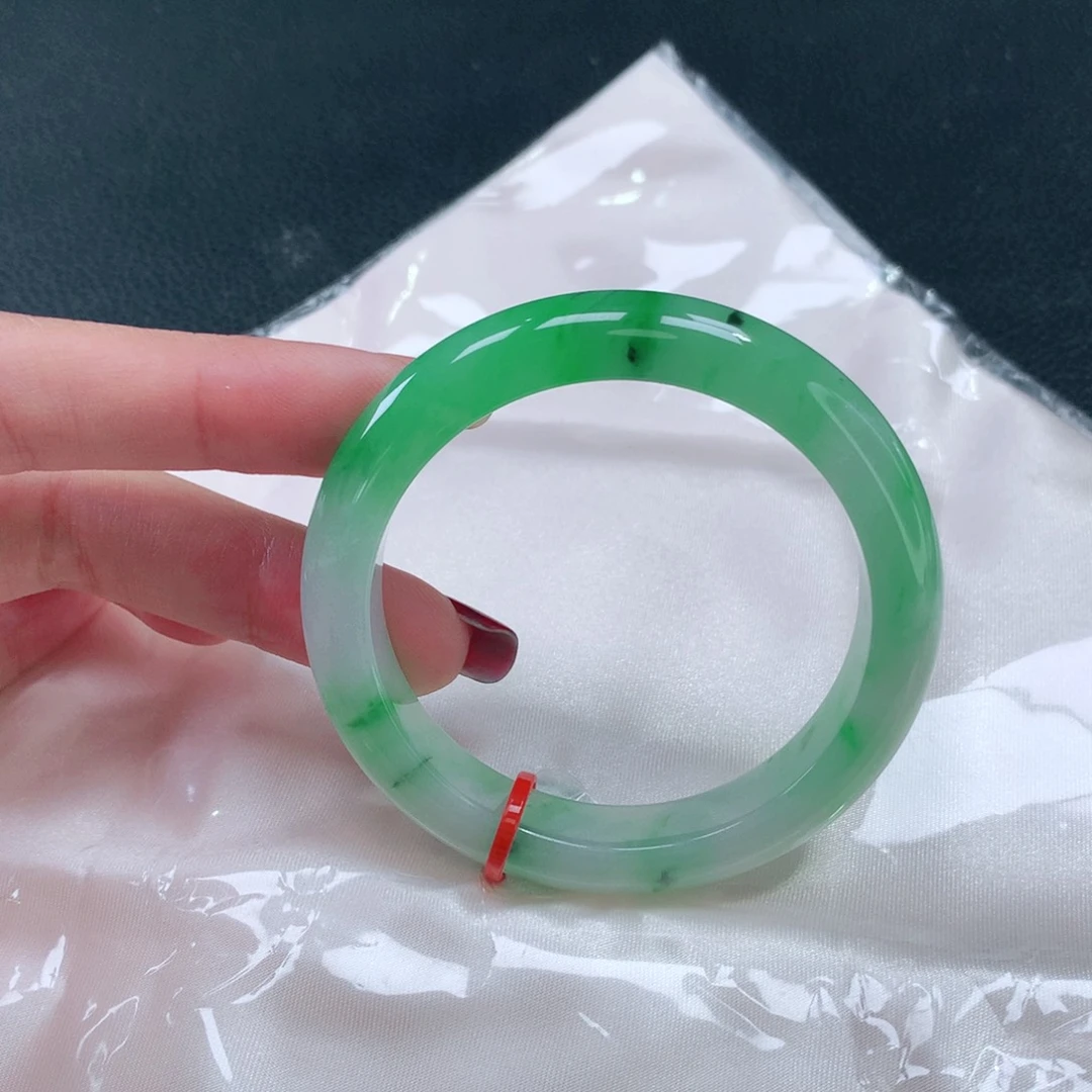 未镶嵌手镯翡翠522