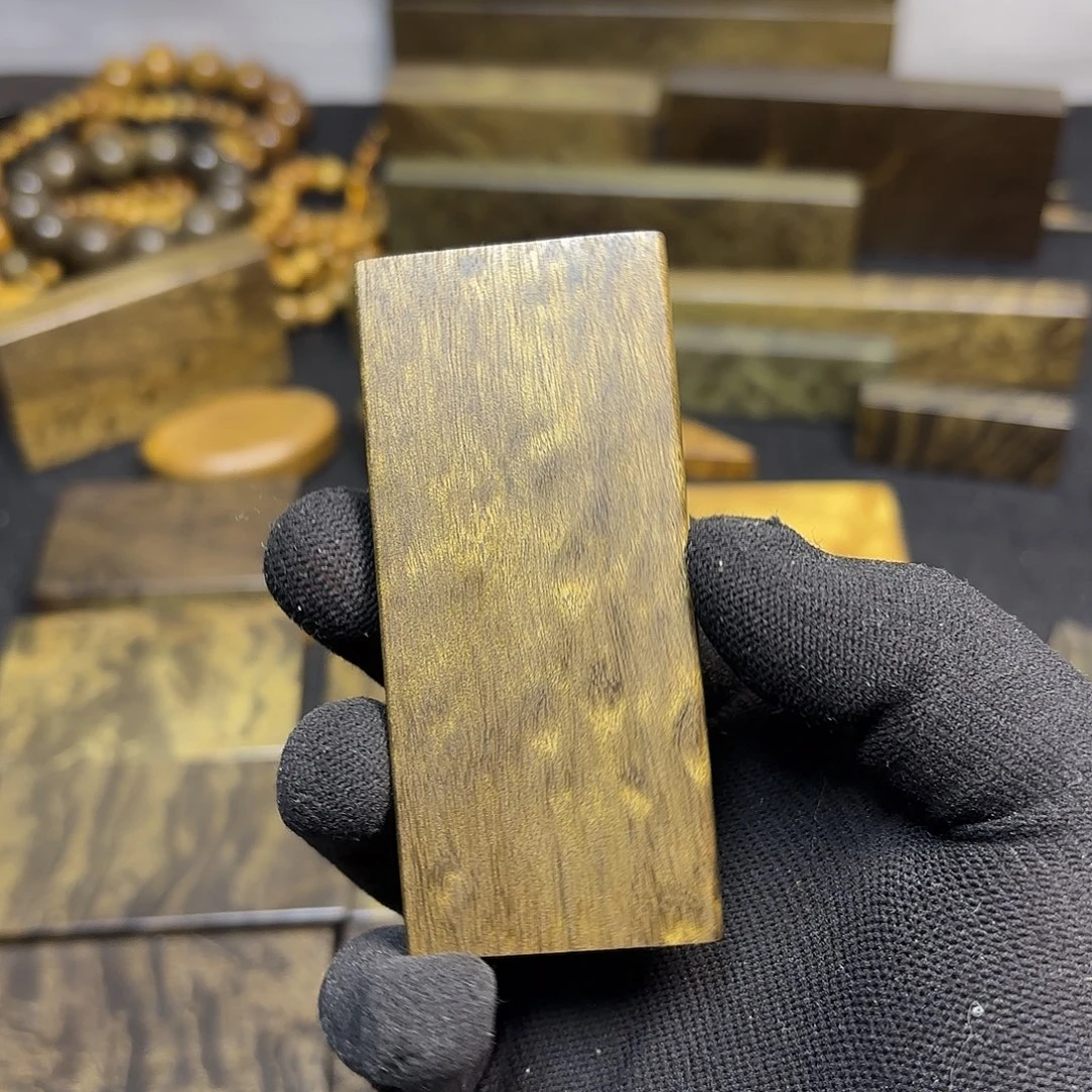 四***J金丝楠一物一拍链接