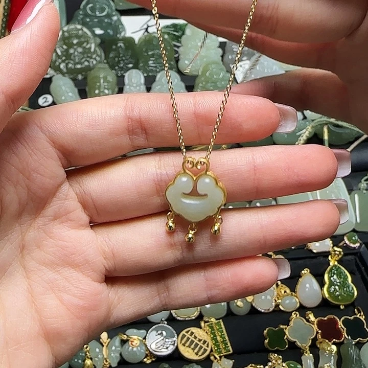 颈饰银S925镶嵌和田玉送链子送绳