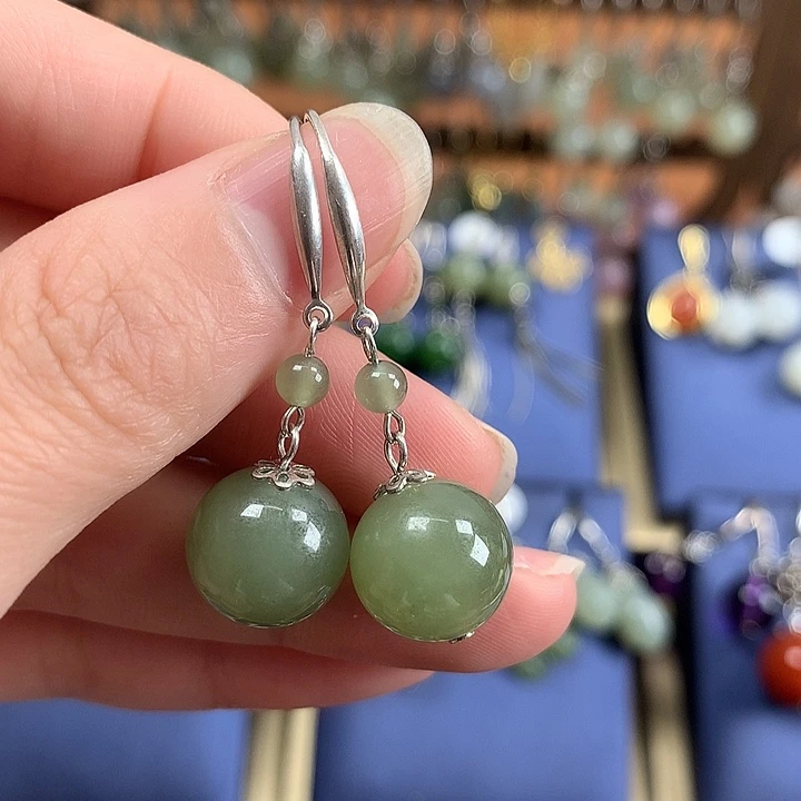 和田玉银S925镶嵌耳饰12左右晴水绿