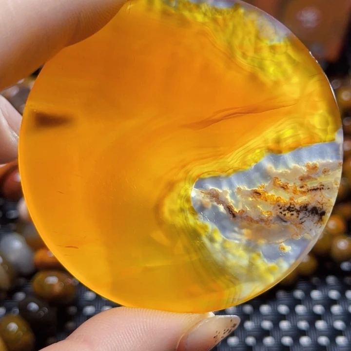 玛瑙/玉髓颈饰未镶嵌奇**月