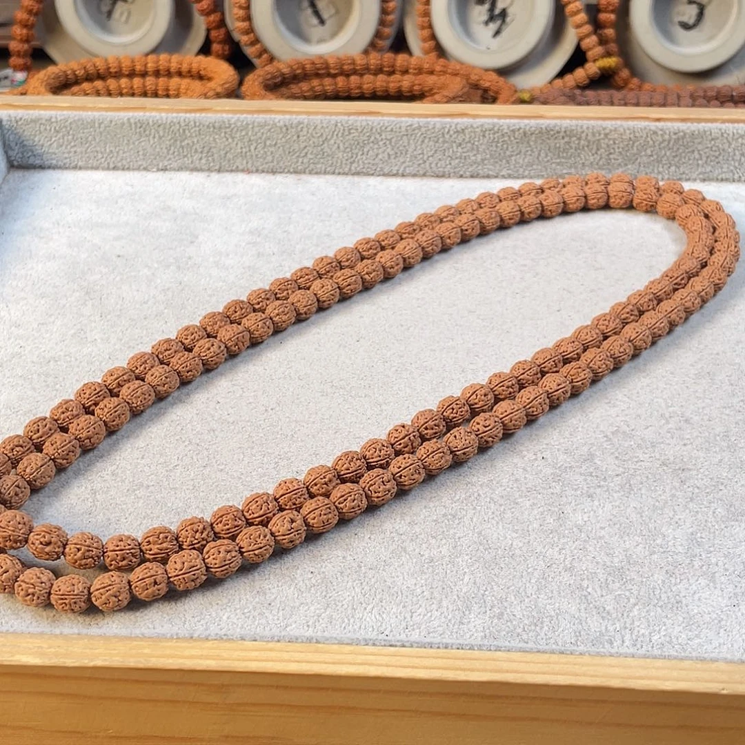 佳***珺金刚菩提吊坠一代盘龙