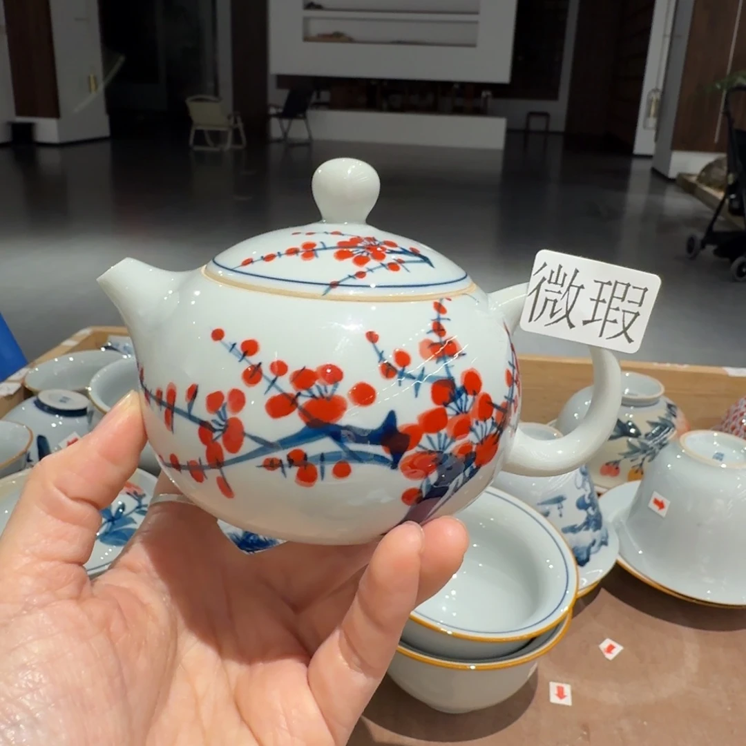 釉下手绘茶具微瑕