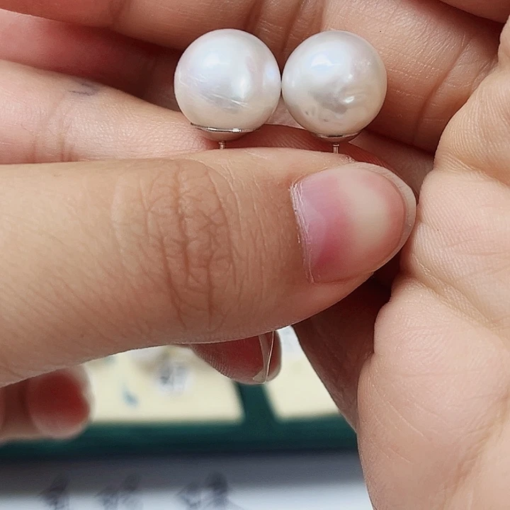 阿****银S925镶嵌淡水珍珠耳饰