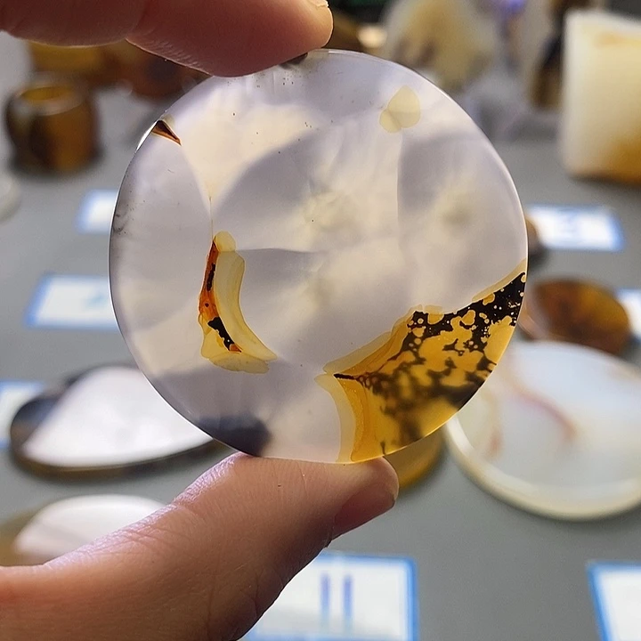 玛瑙/玉髓未镶嵌珠宝半成品176